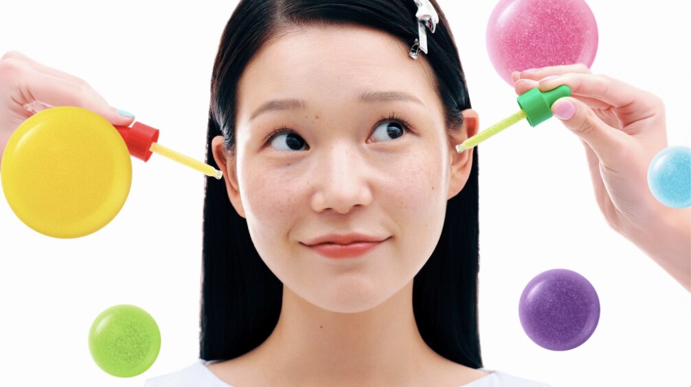 이퀄베리 — 제품별 시그니처 컬러를 감각적으로 연출한 캠페인